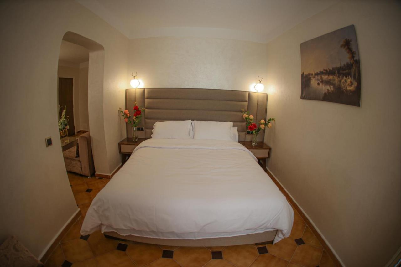 Hotel Des Lilas Oujda Exterior foto